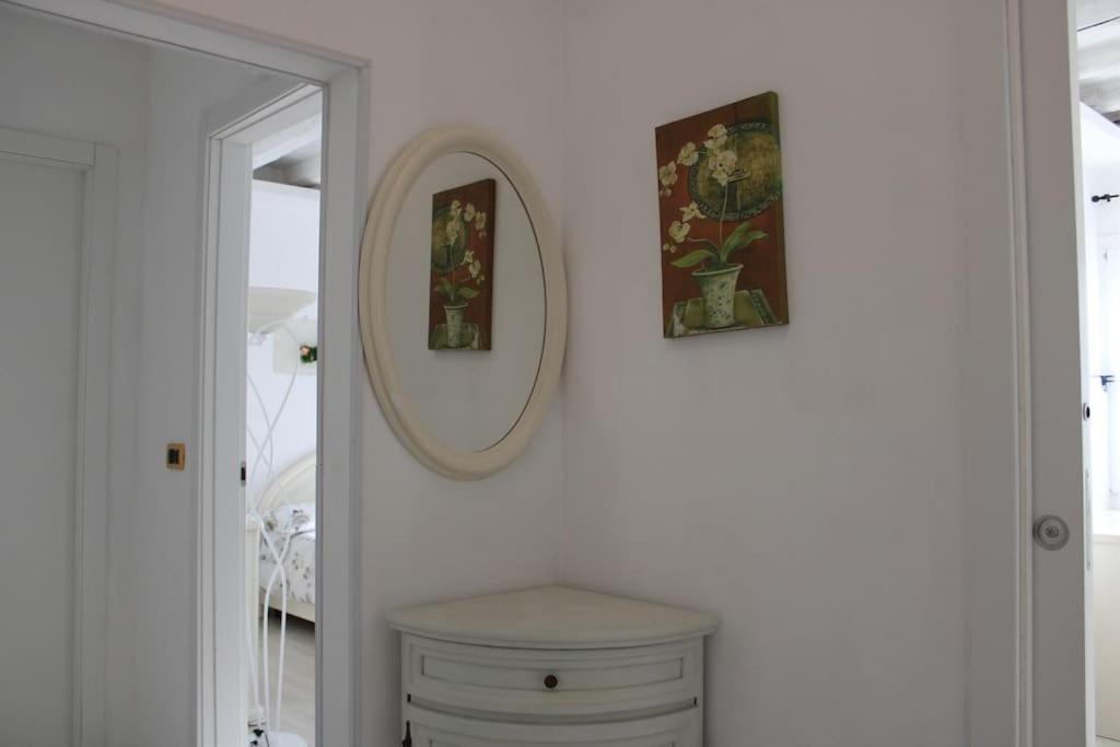 Apartment With Terrace In Chioggia'S Main Square ภายนอก รูปภาพ